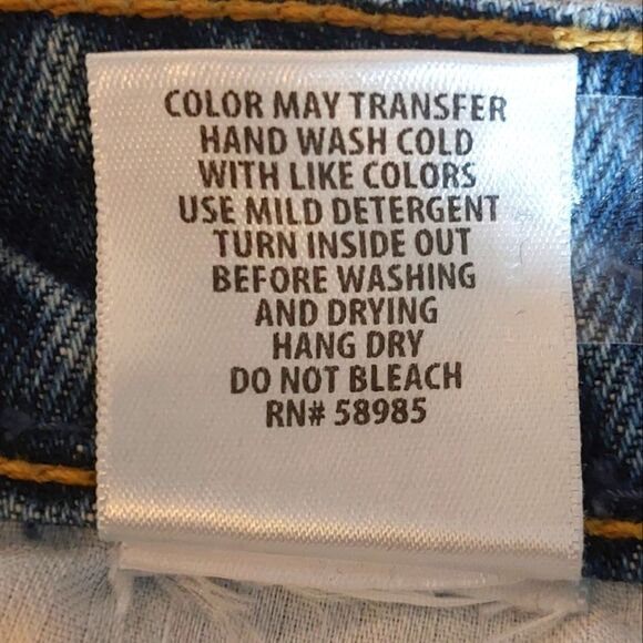 Carmar Women's Side Zip Zip Medium Wash Denim Mini Skirt Size 28 EUC - Picture 8 of 13